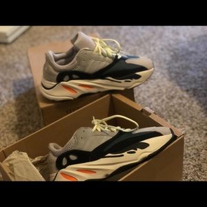 Yeezy Boost 700
